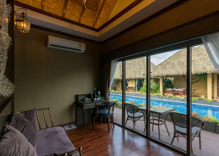 Khum Damnoen Resort 4*