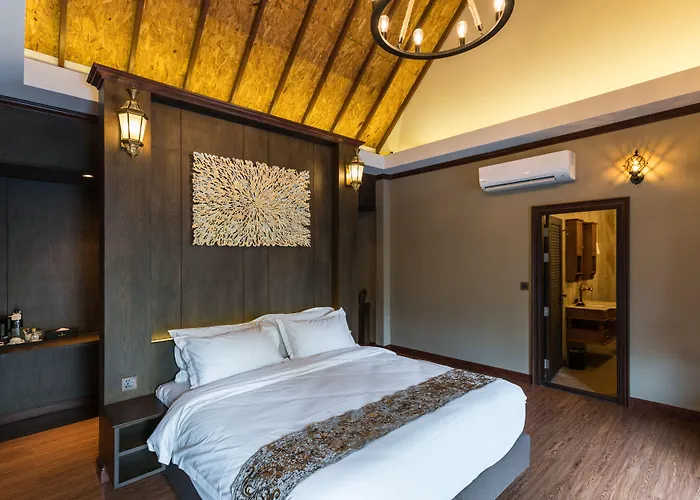 Resort Khum Damnoen