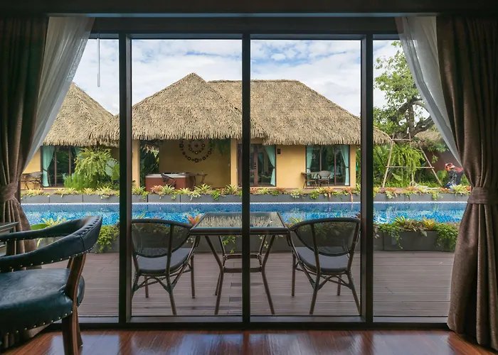 Khum Damnoen Resort 4*