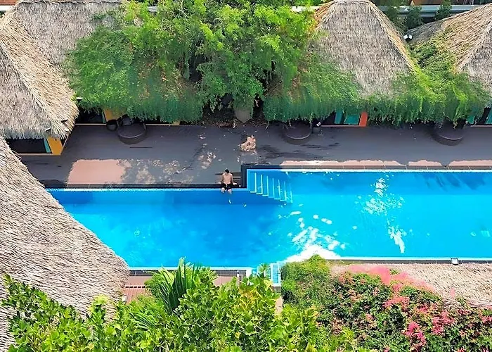 Khum Damnoen Resort Damnoen Saduak